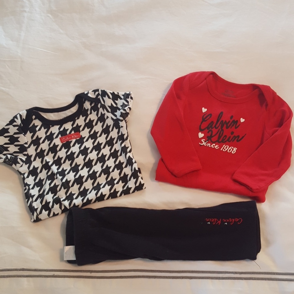 Calvin Klein outfits sz 6-9M